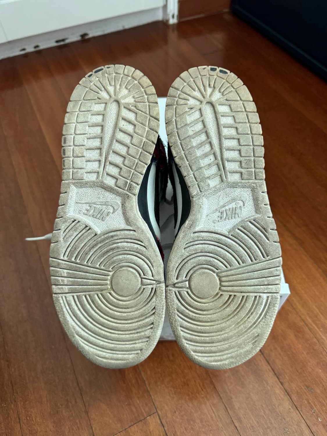 나이키 SB 덩크 헉스터블 240 상품이미지4