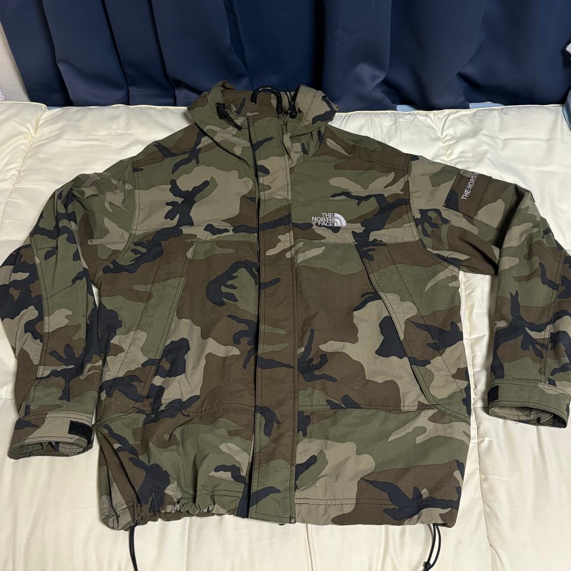 노스페이스 00’s 카모 바람막이 상품이미지2