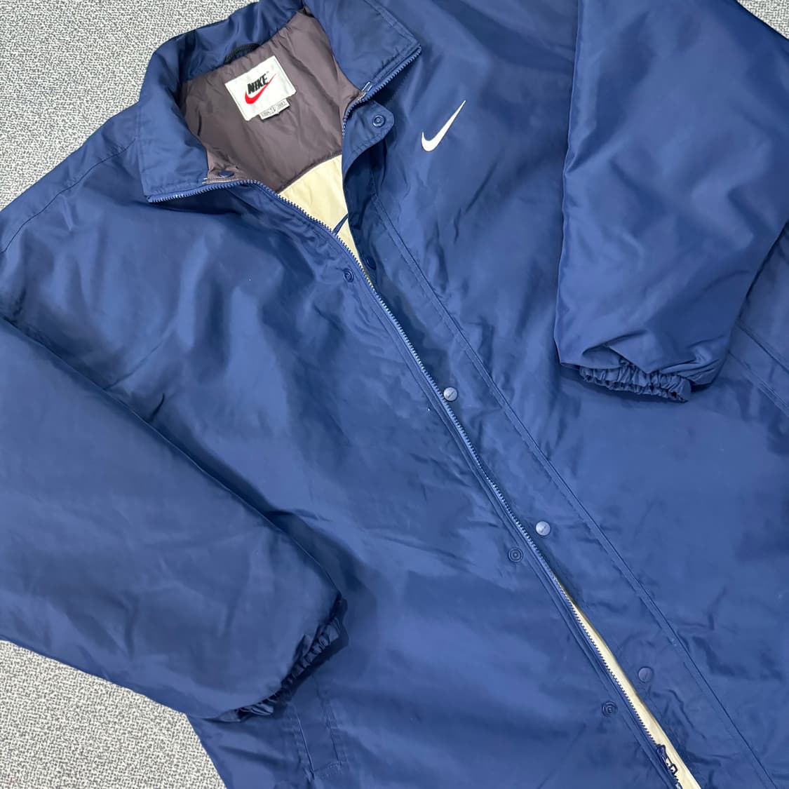 나이키 올드스쿨 돕바 벤츠코트 상품이미지3