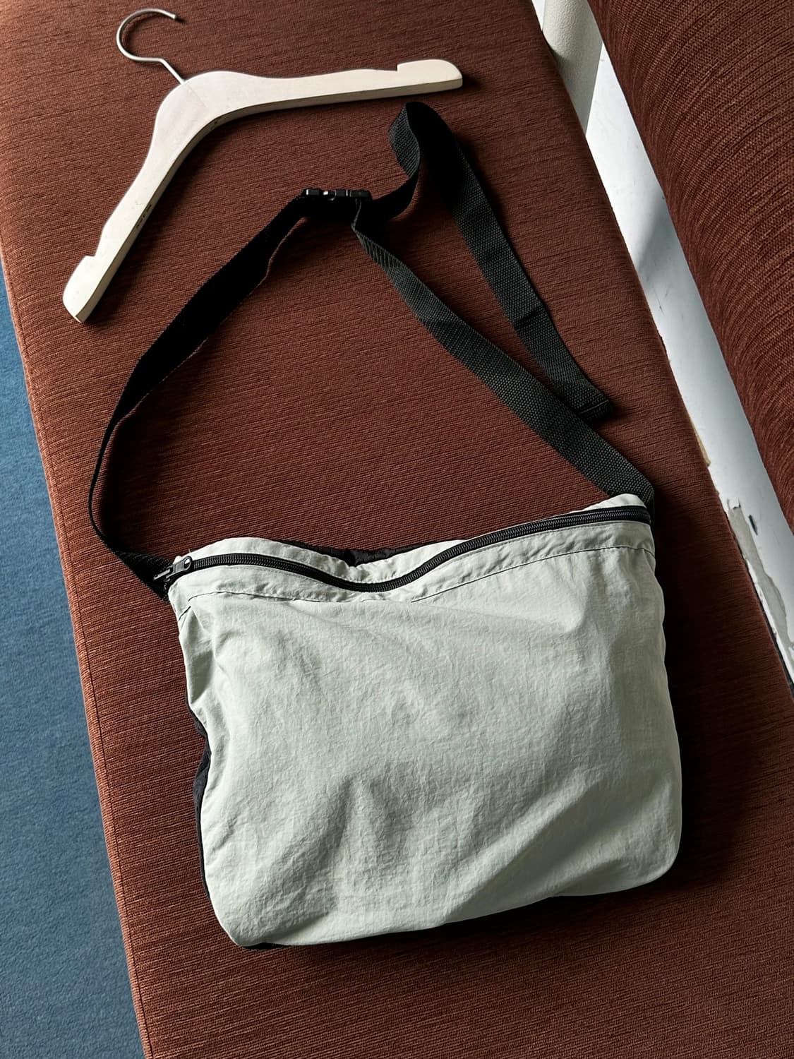 Light shell washed nylon packable parka 상품이미지7
