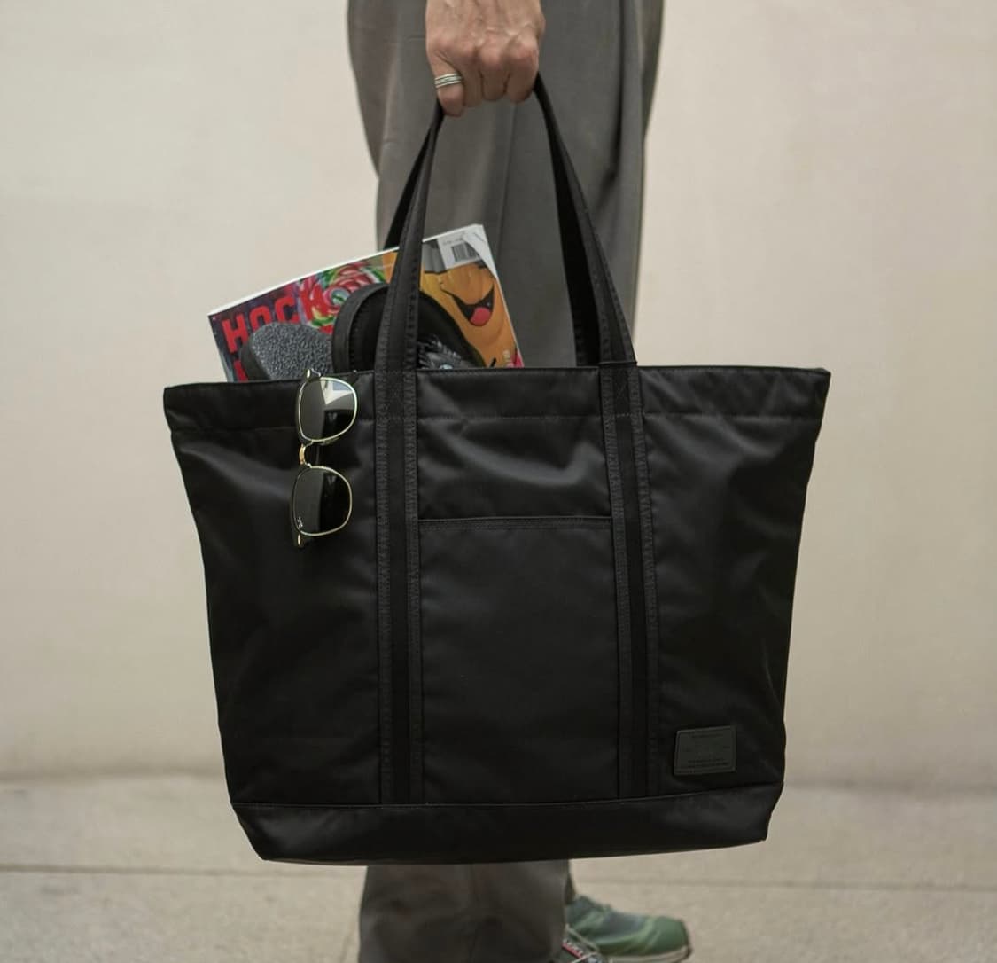 trvr 트래블 토트백 블랙 상품이미지1