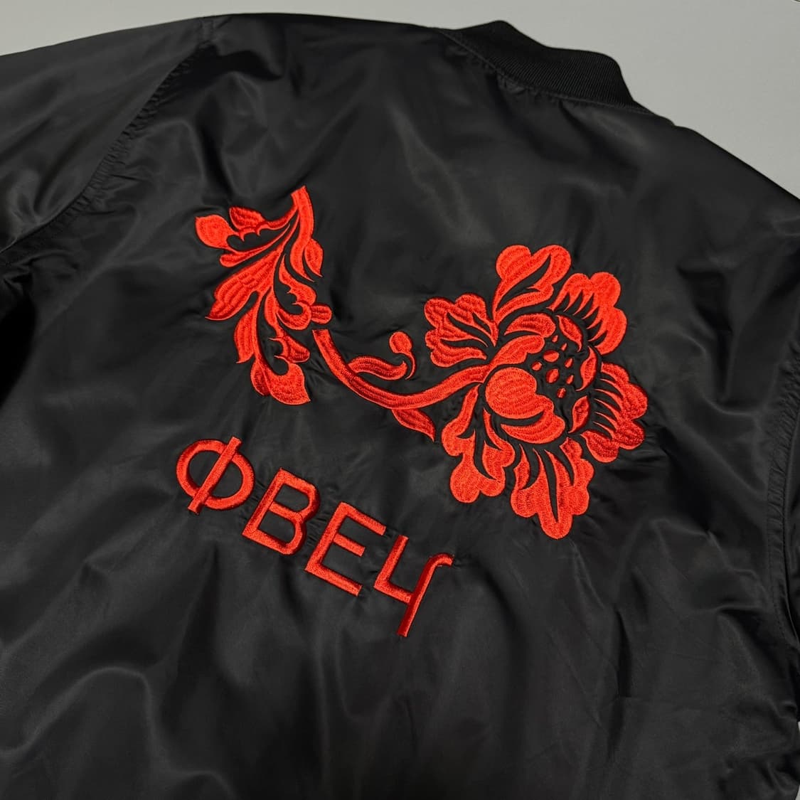 오베이(OBEY) 블랙컬러 양면 로고 집업 스타디움 자켓 상품이미지6