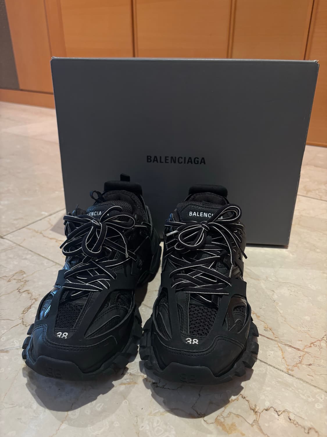 발렌시아가 트리플s 블랙 스니커즈 38, 250 상품이미지1