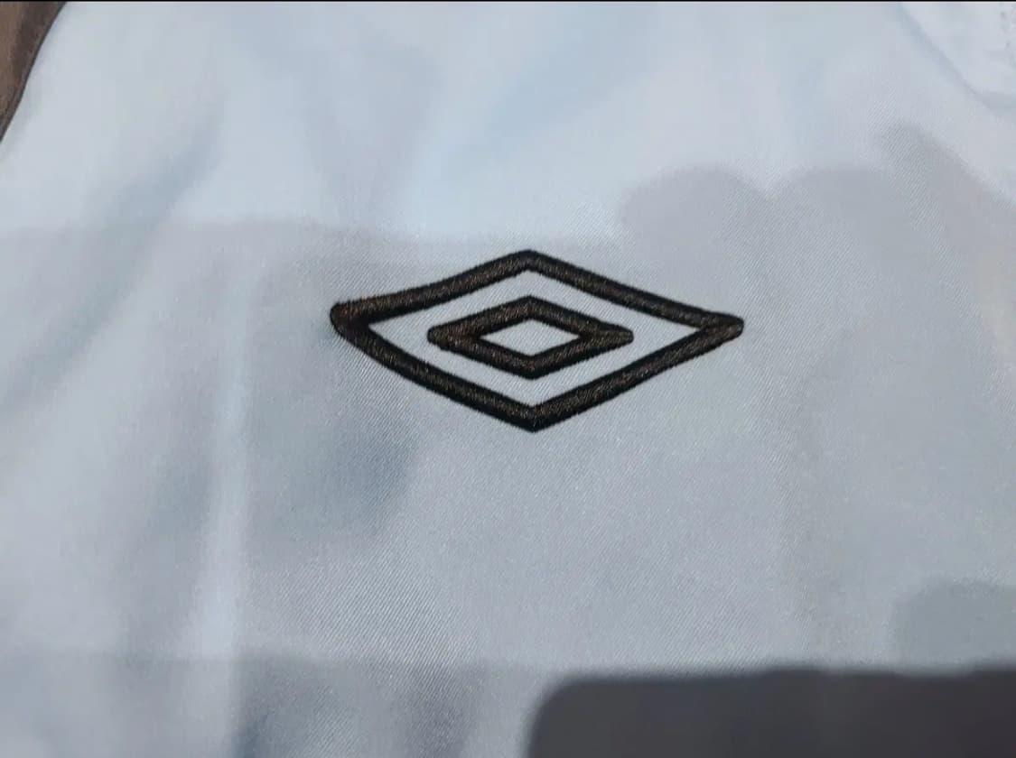 엄브로 맨시티 바람막이 상품이미지8