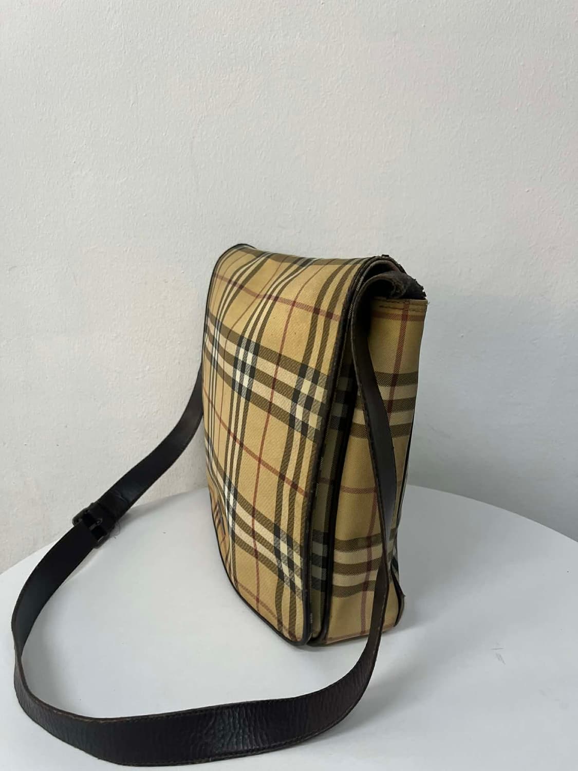 버버리 노바체크 플랩 메신저 크로스 숄더백 상품이미지2