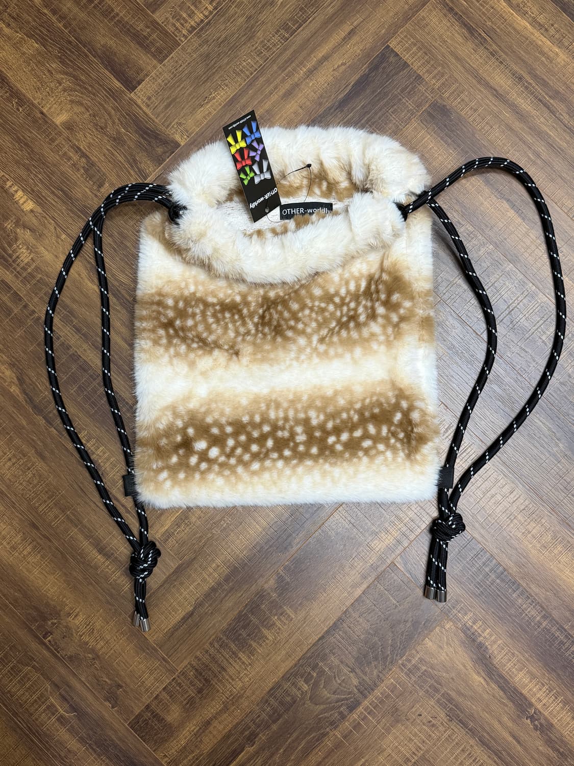 아더월들리 퍼 짐색 (스트링백) 상품이미지2