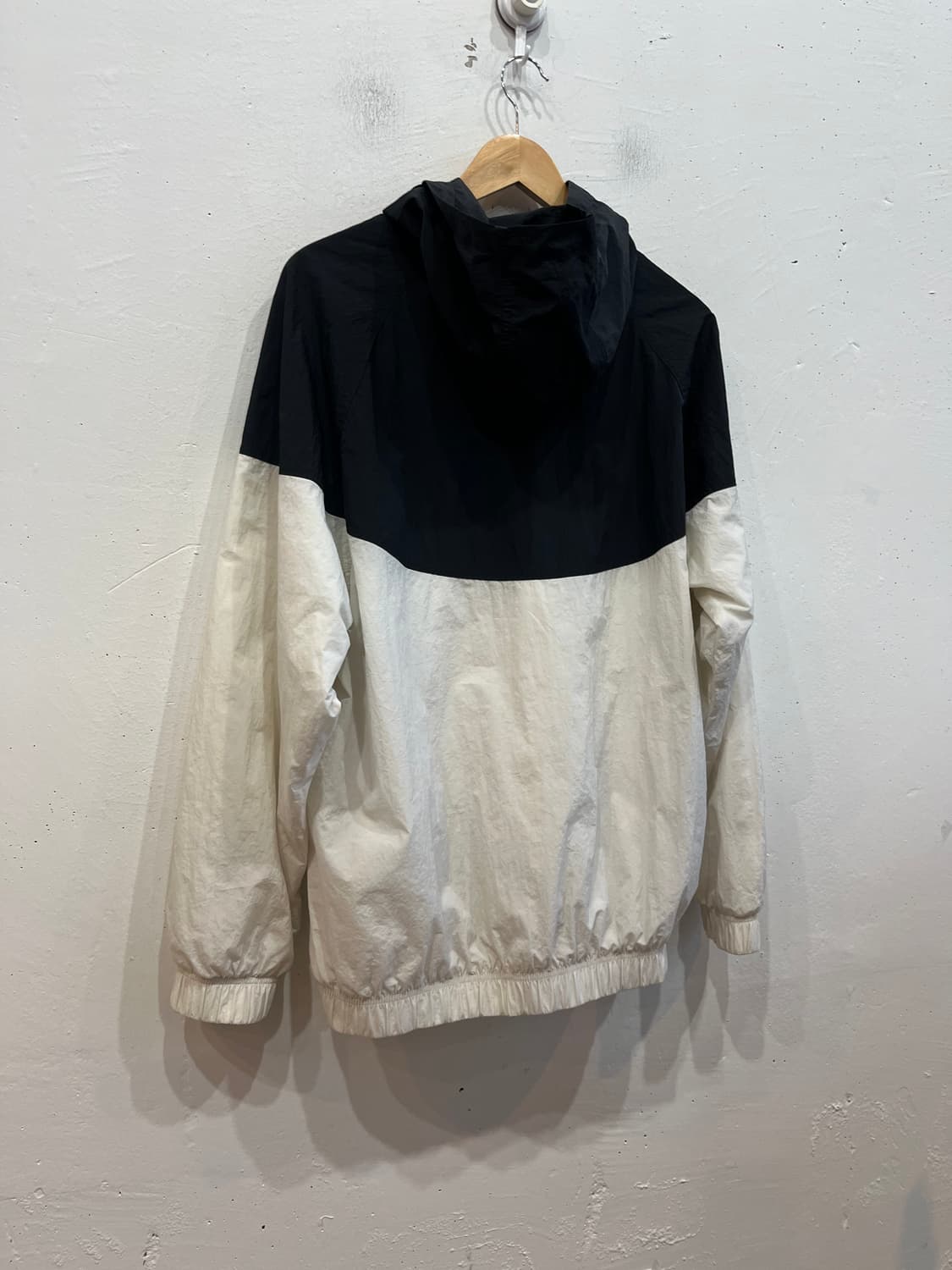 나이키 윈드 아노락 L 상품이미지3