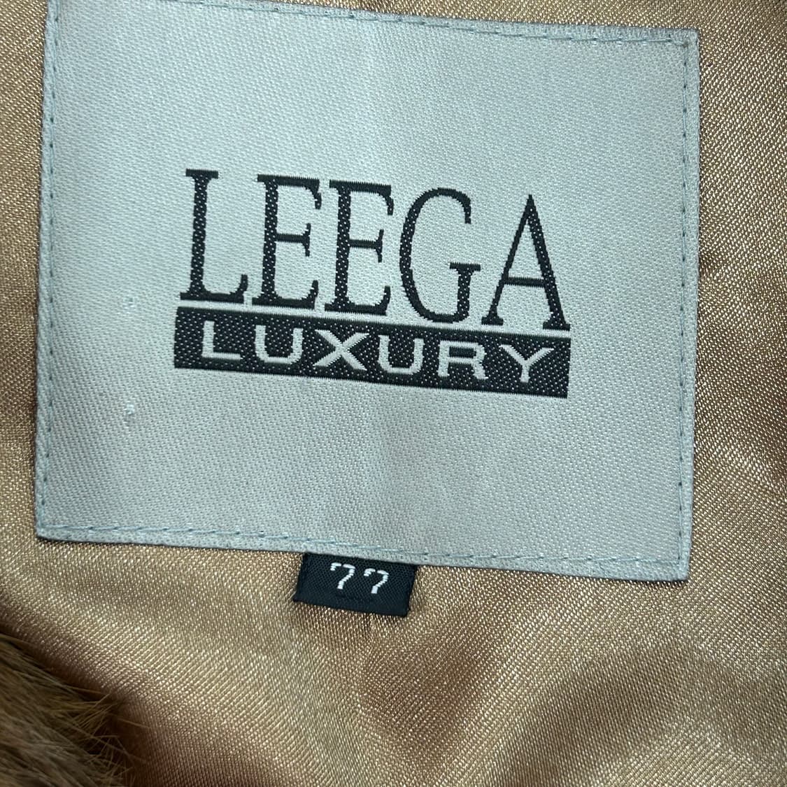 Leega 브라운 토끼 퍼 자켓  상품이미지5