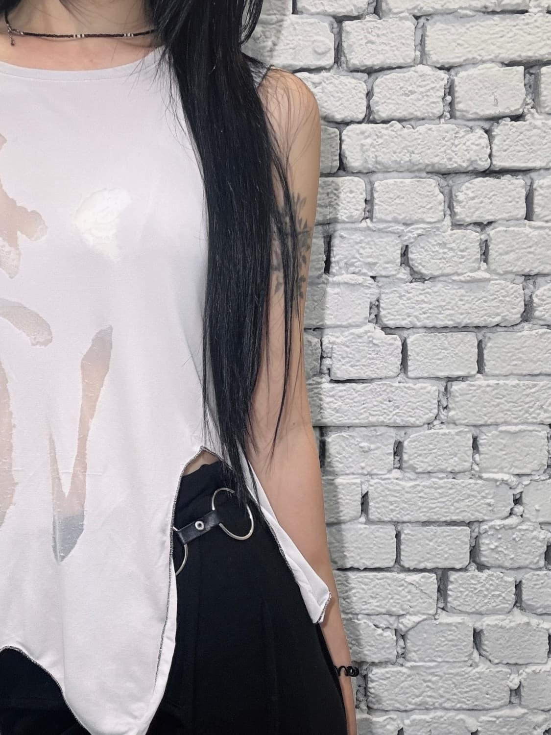 Asymmetric Print Sleeveless Top 상품이미지3