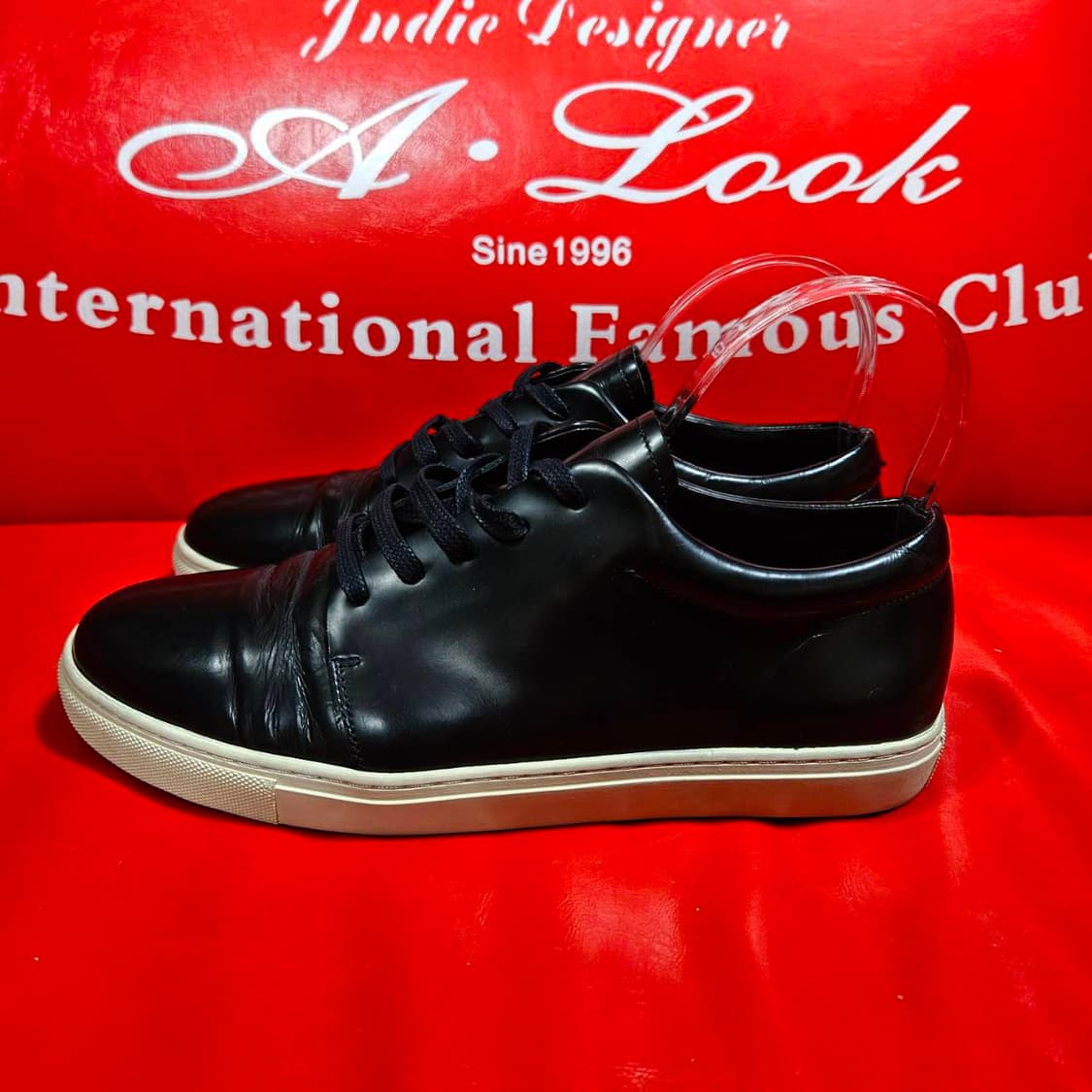 산드로(SANDRO) 가죽 유광 스니커즈 42size 상품이미지2