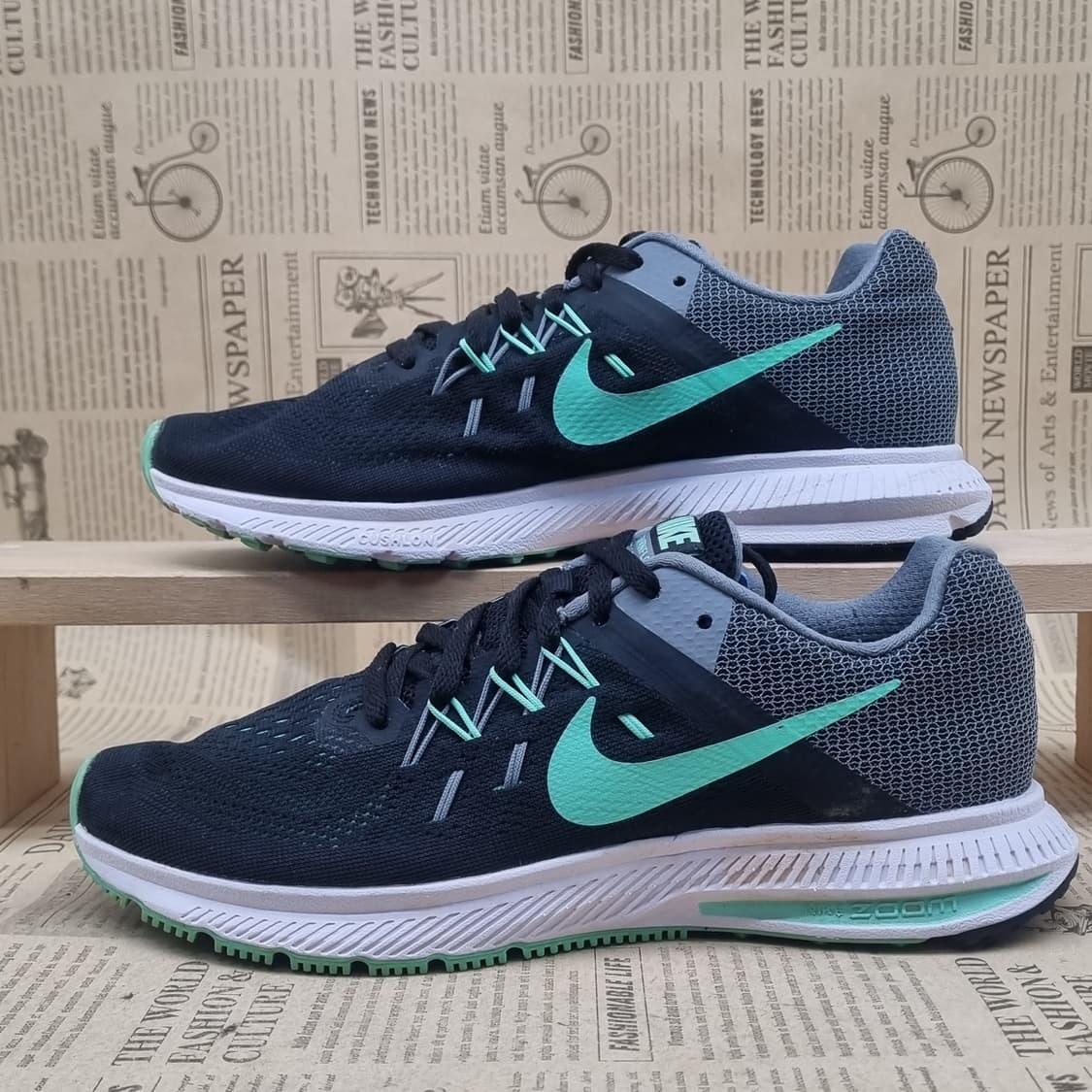 나이키 에어줌 윈플로 2 운동화 245 상품이미지1