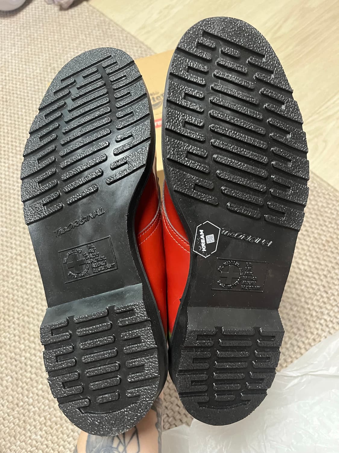 슈프림 닥터마틴 1461멀티 280 상품이미지2