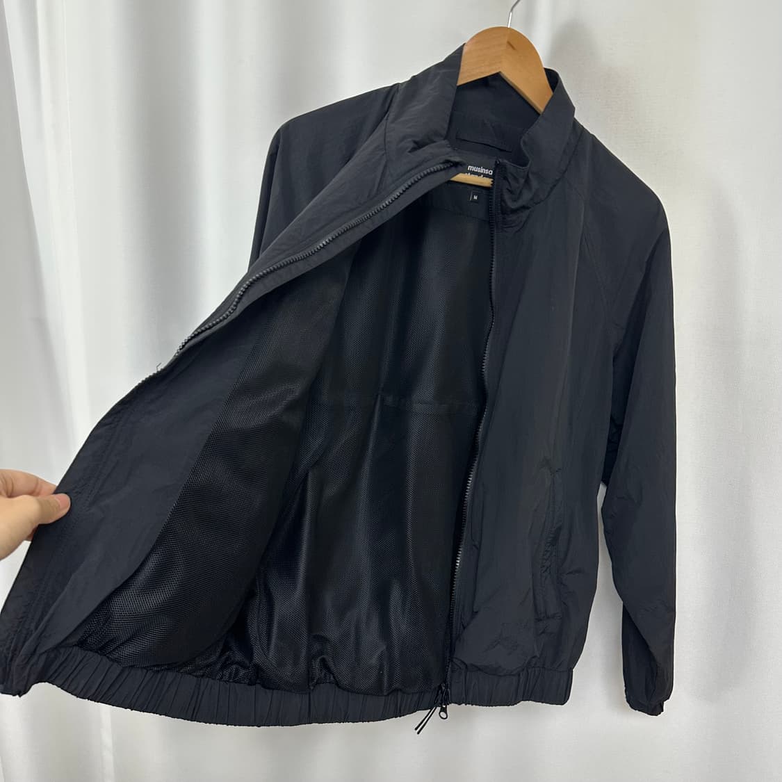   무신사스탠다드 남자 간절기 나일론 집업자켓 검정 M 95 상품이미지5