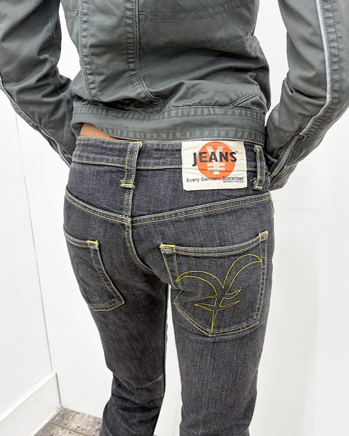 미치코 코시노 YENJEANS 커브드 데님팬츠 상품이미지4