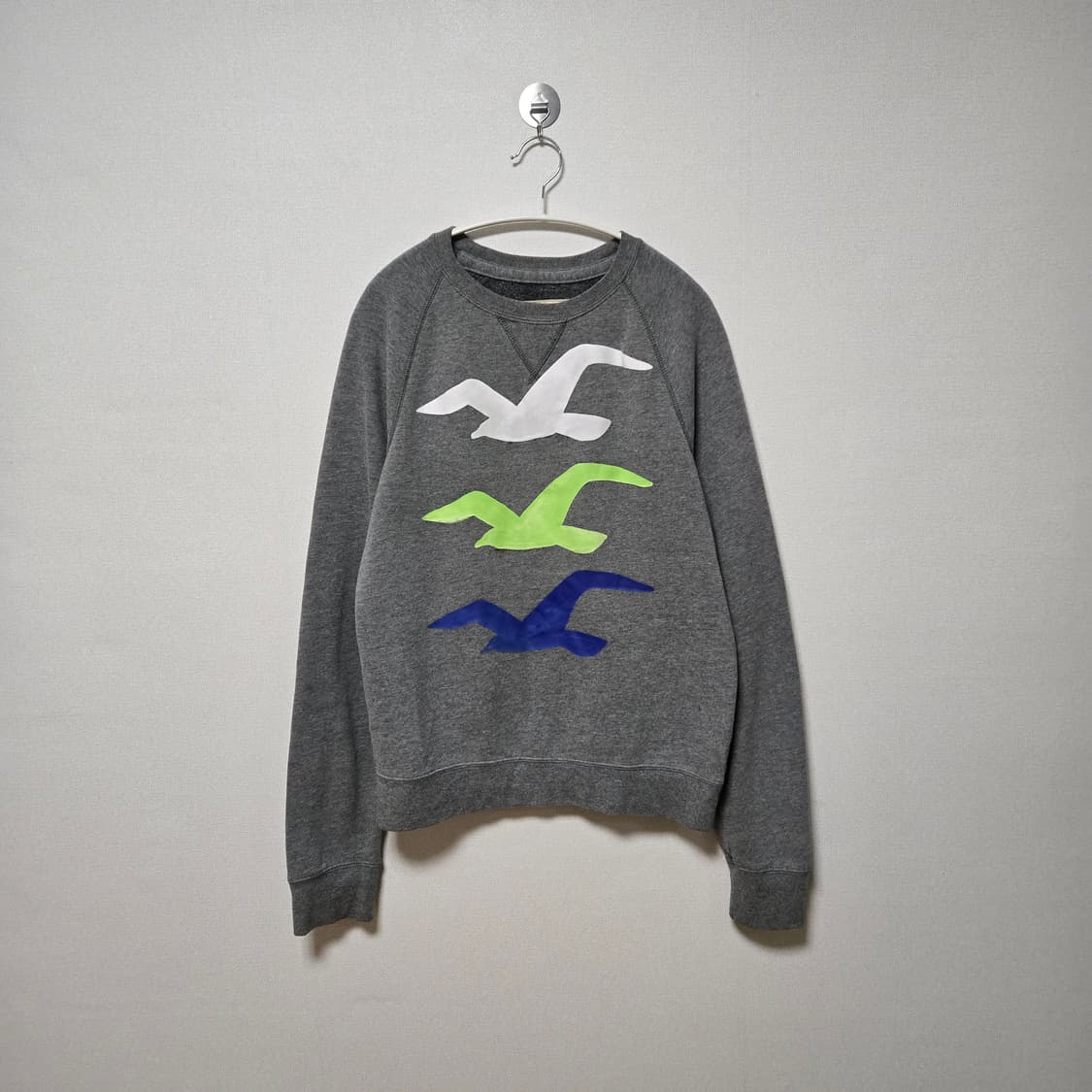 홀리스터 y2k 멀티로고 스웻셔츠  상품이미지3