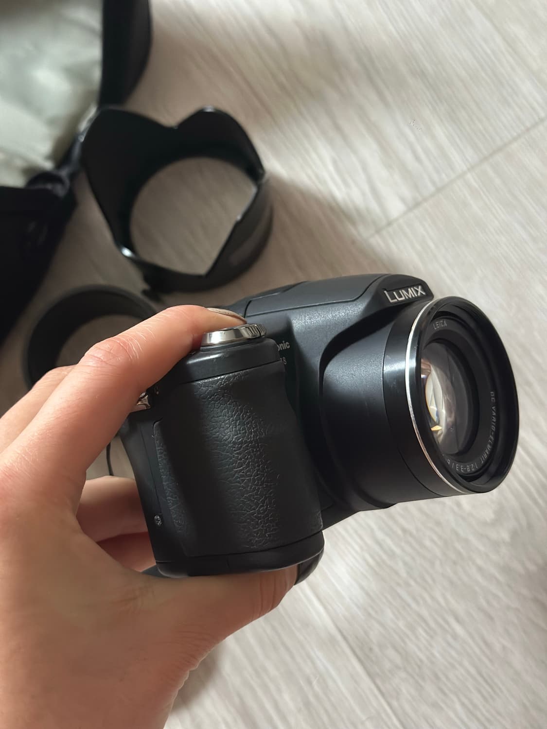 파나소닉 루믹스 DMC-FZ8 카메라 상품이미지3