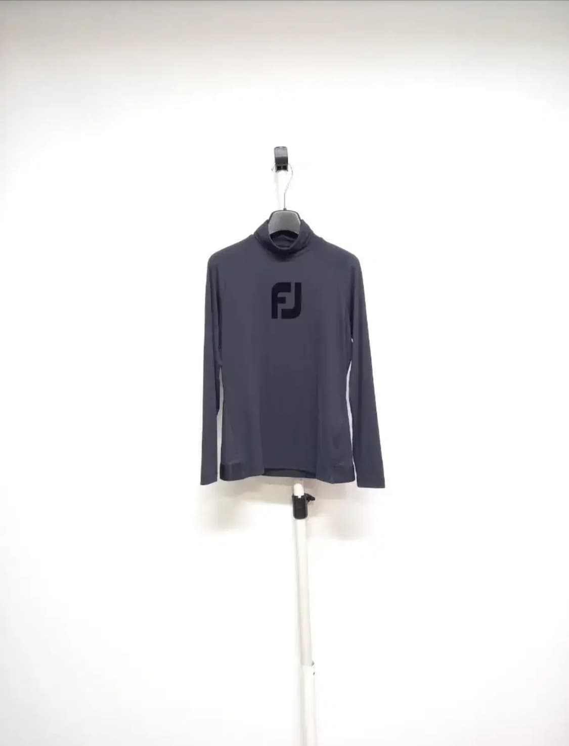 풋조이골프 춘추 블랙 하이넥 사방스판 티 66 상품이미지1