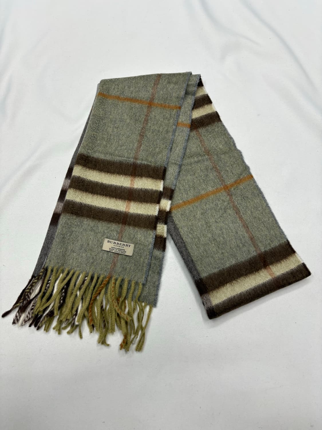 정품 Burberry 버버리 캐시미어 올리브 머플러 목도리 상품이미지3