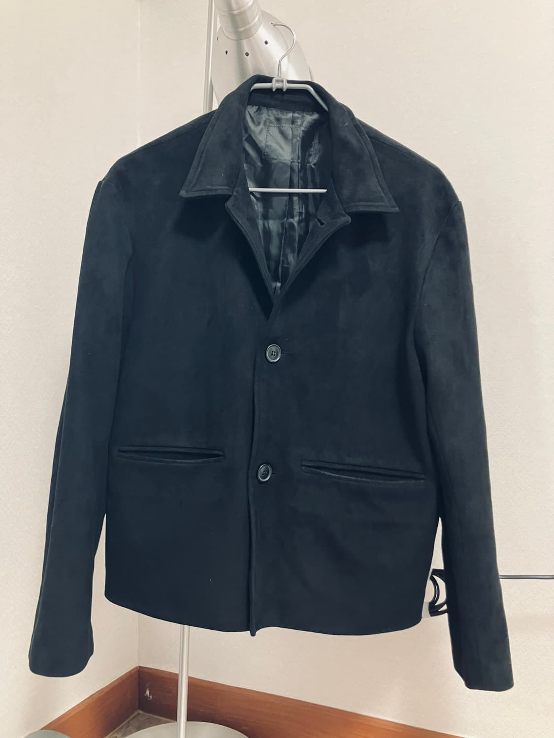 (실측)블랙스웨이드 쓰리버튼 크롭자켓 상품이미지1