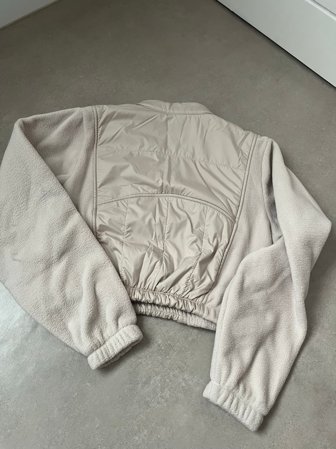 나이키 반집업 크롭 후리스 새것 스몰 상품이미지5