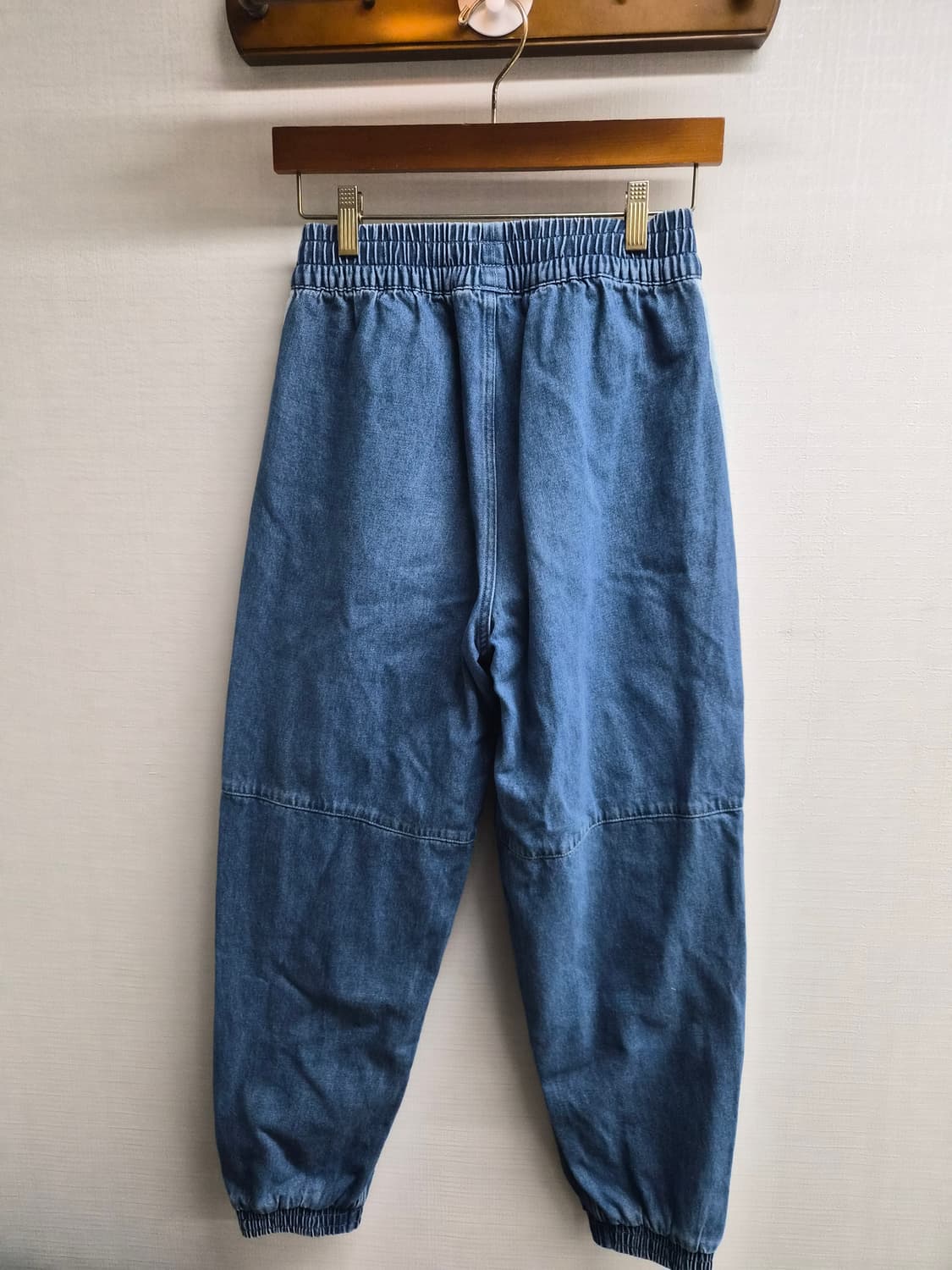 우먼 S) 아디다스 데님 트랙팬츠 팝니다 상품이미지2