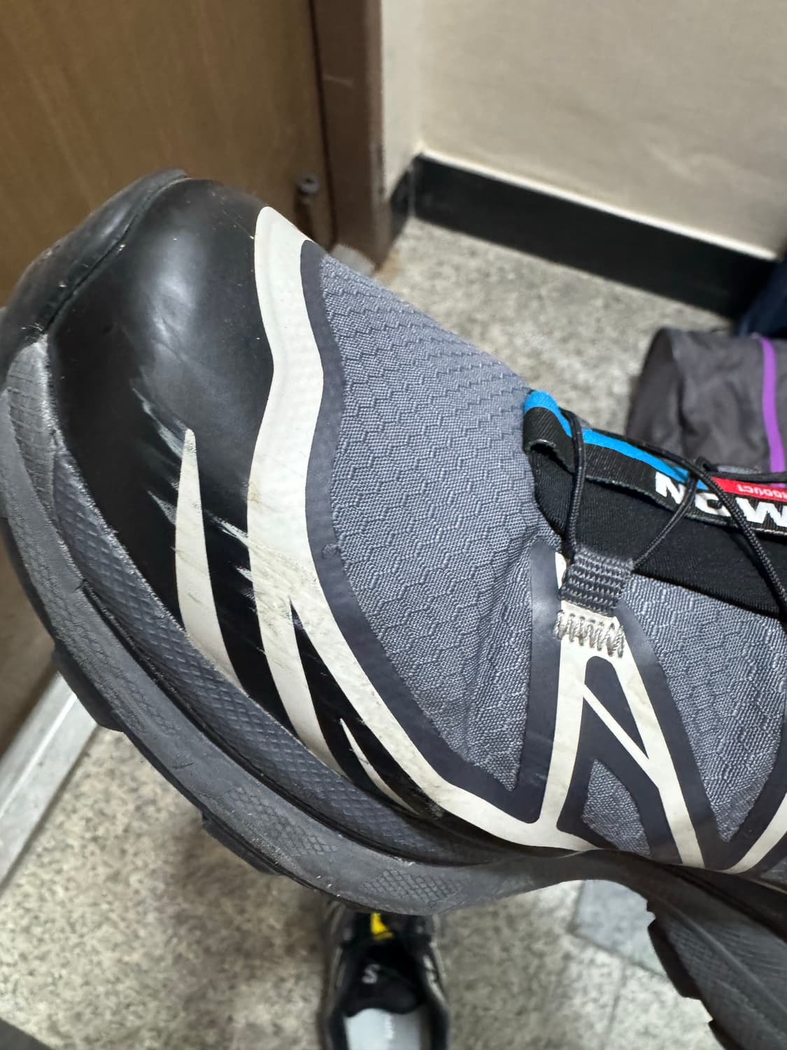 살로몬 XT-6 블랙 애보니 상품이미지5