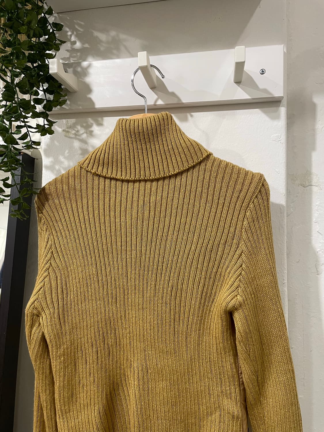 Knit-Sleeve Highneck Puffer 상품이미지10