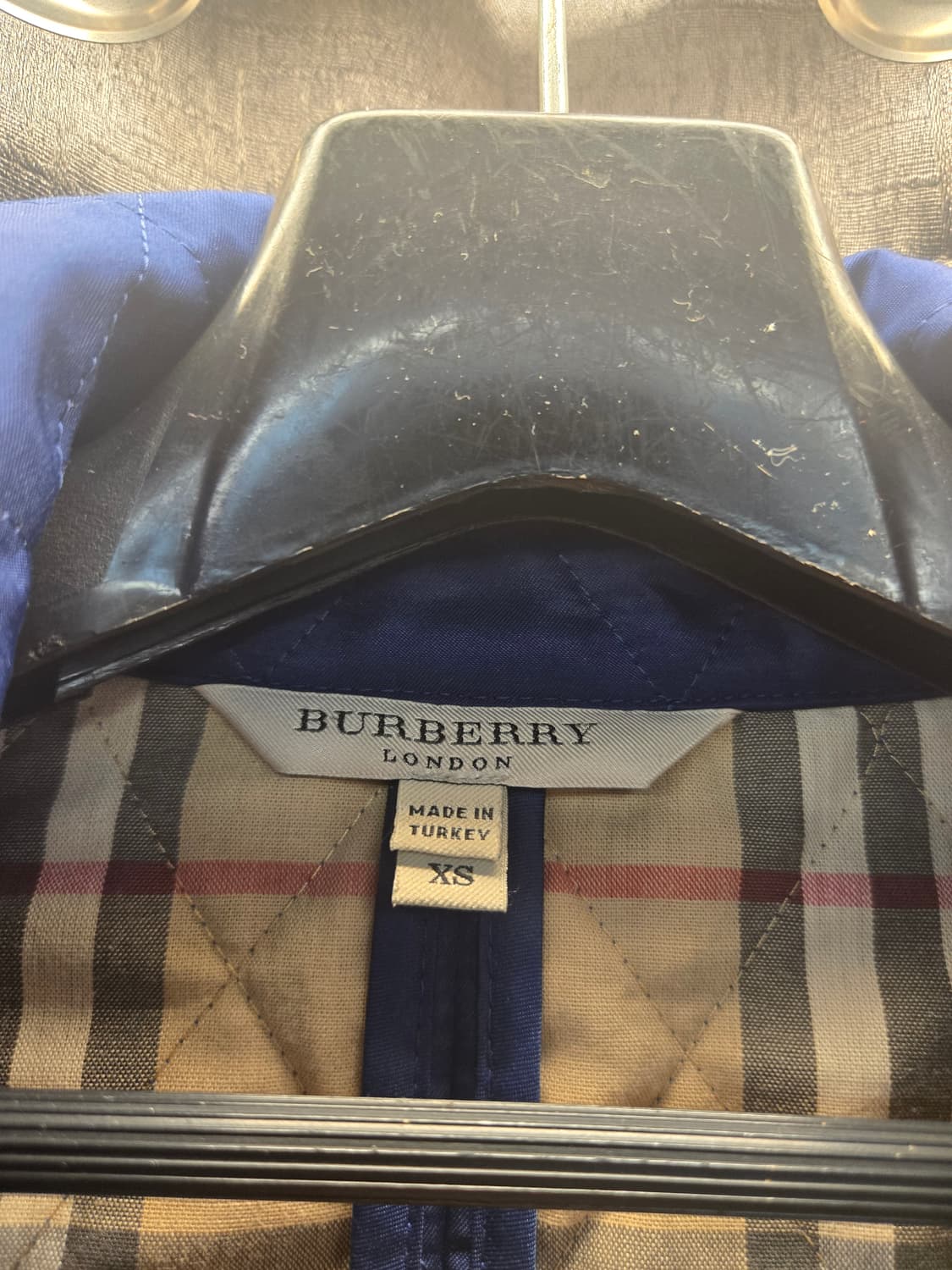 버버리 네이비 퀼팅 자켓 체크 포인트 상품이미지2