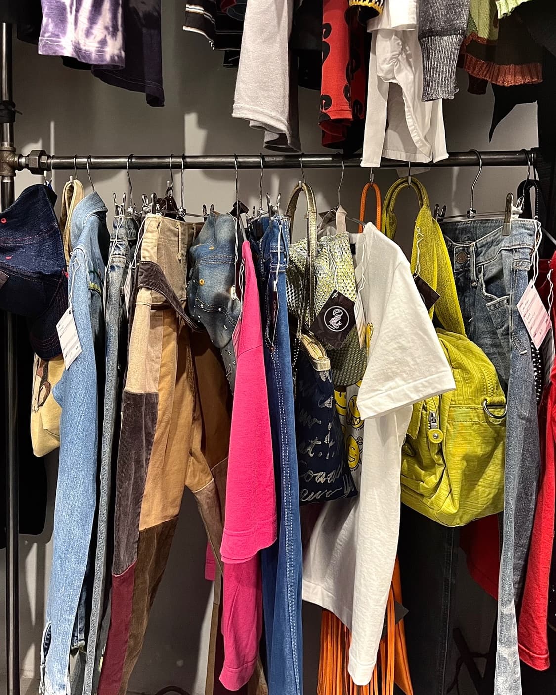 빈티지팝업스토어in망원동 차가운스웨터 플리마켓 상품이미지10