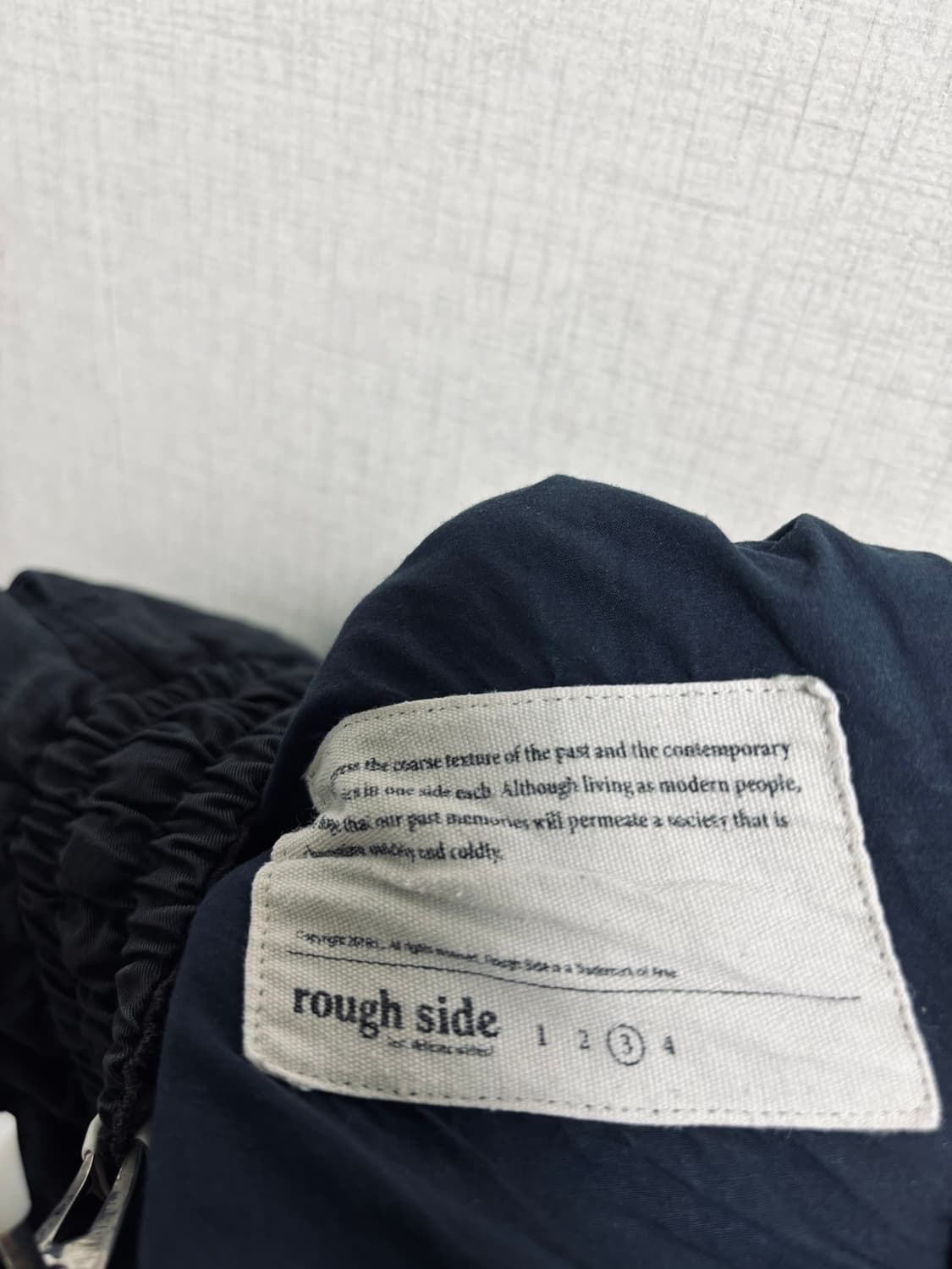 rough side 러프사이드 와이드 핏 밴딩 팬츠 상품이미지4