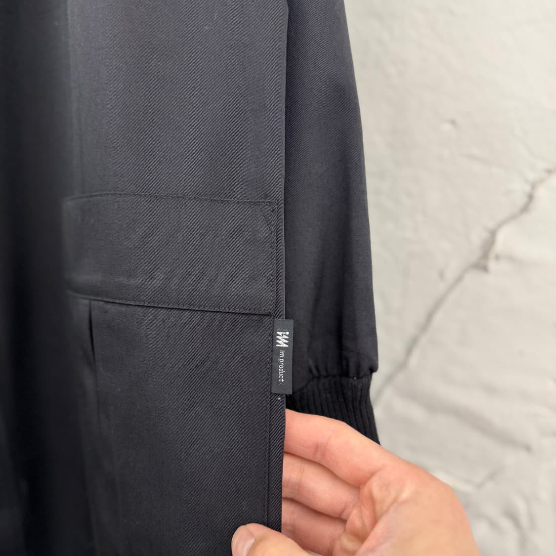 이세이미야케 IM PRODUCT 블랙 롱 트렌치 상품이미지3