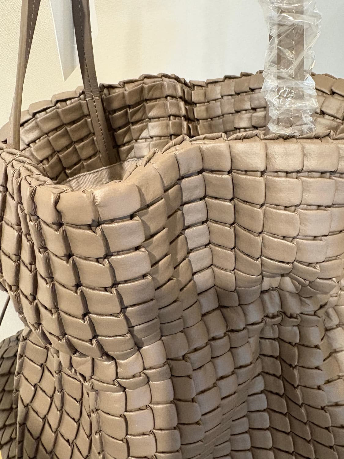 콰니 숄더백 새상품, 모카 브라운 상품이미지5