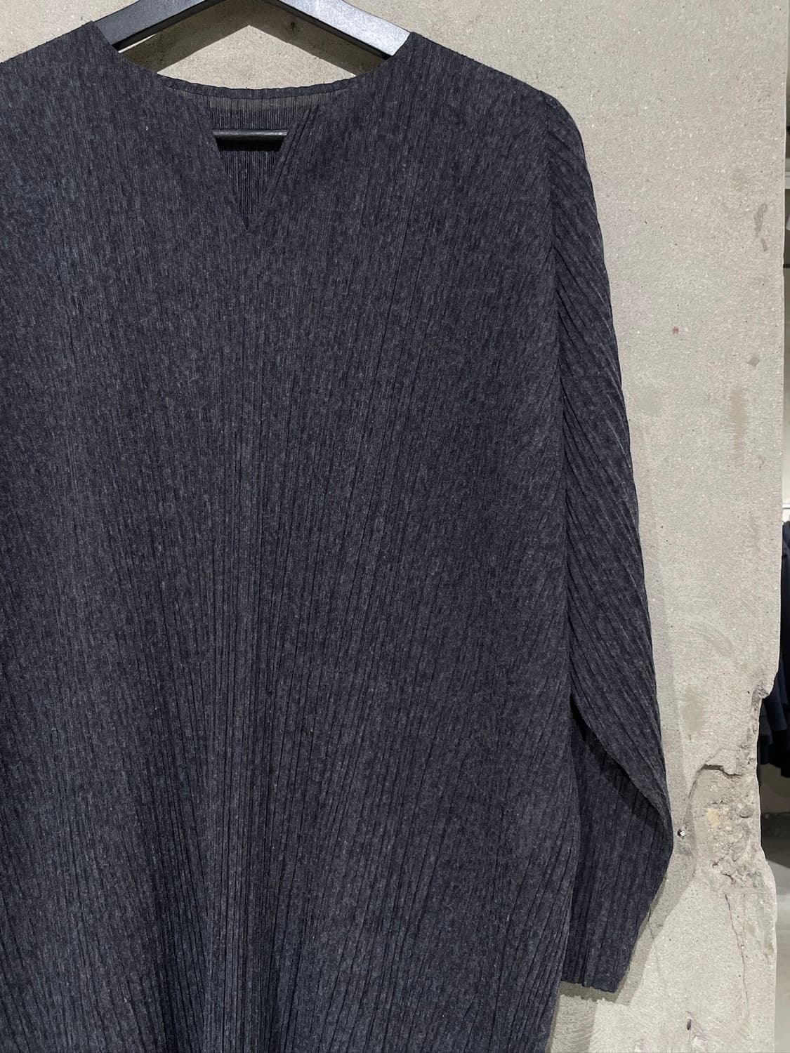 플리츠 플리즈 차콜 탑 원피스 상품이미지3