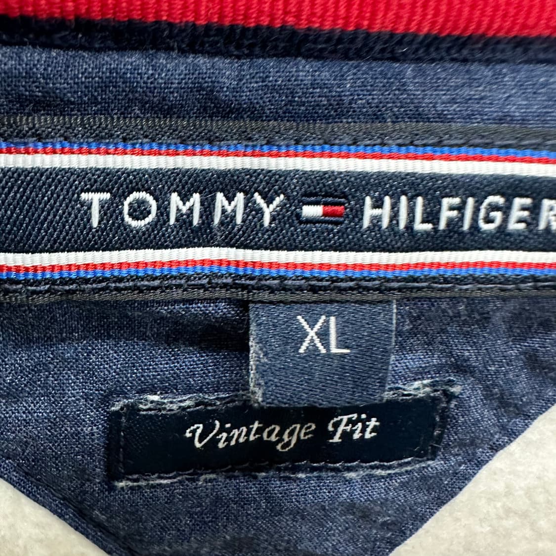 105 타미힐피거 남자 맨투맨 상품이미지3