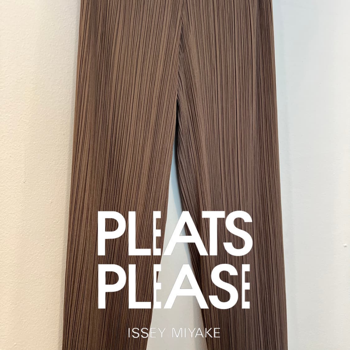 PLEATS PLEASE 플리츠플리즈 브라운 팬츠 상품이미지1