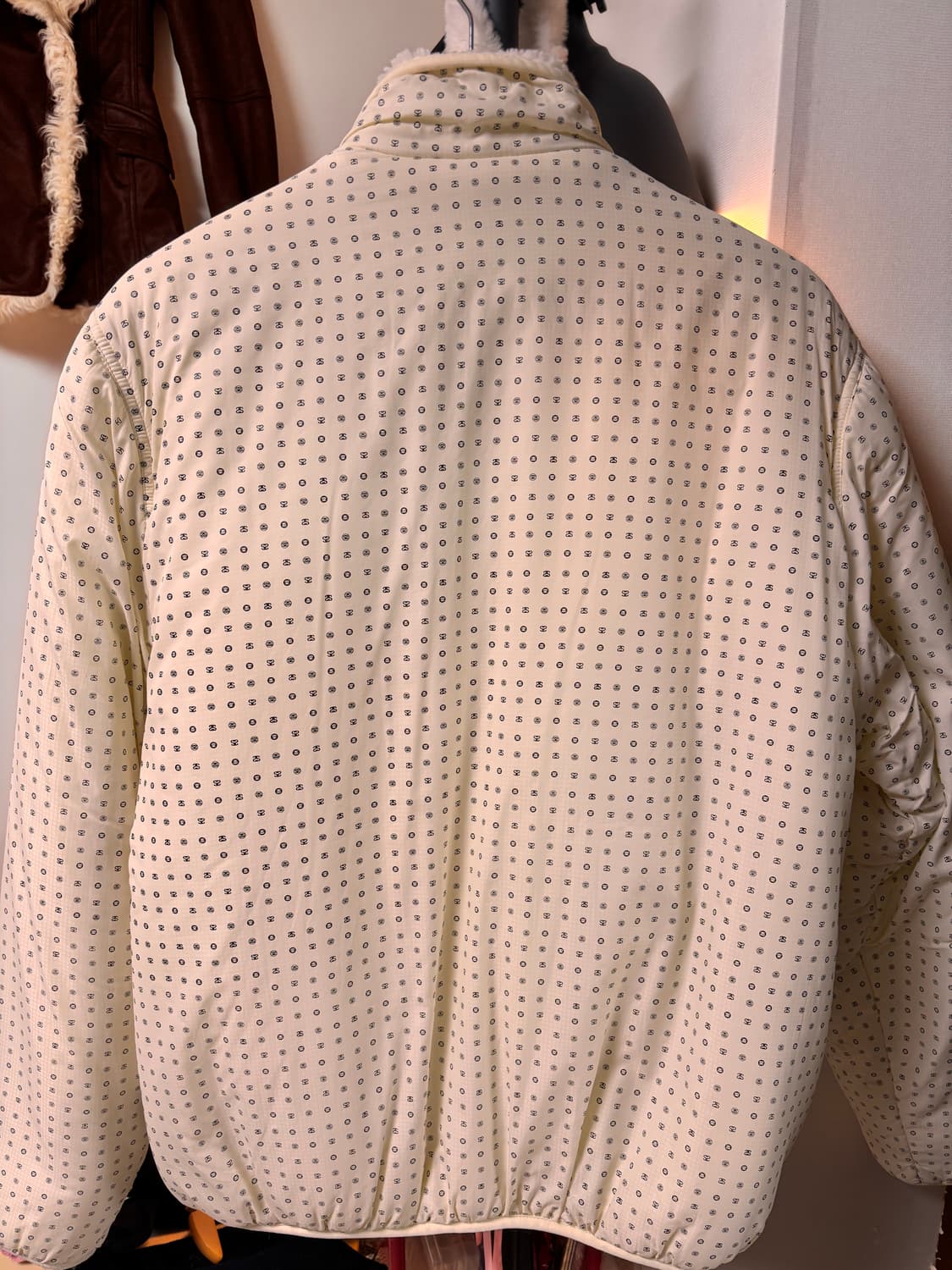 스투시 리버시블 패딩 상품이미지5