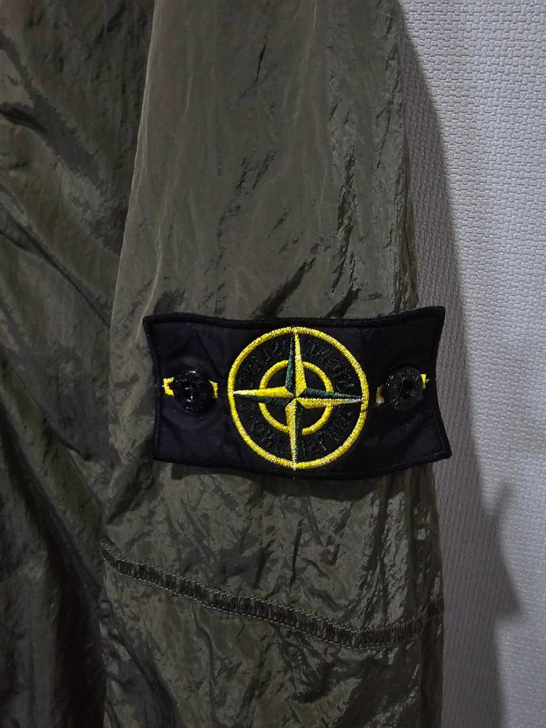 정품 스톤아일랜드 나일론메탈 오버셔츠 95 / M 상품이미지3