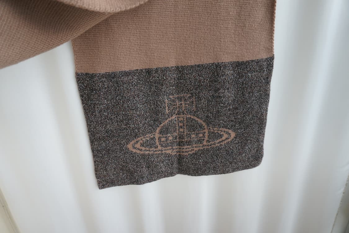 비비안웨스트우드 양면 로고 머플러 상품이미지4