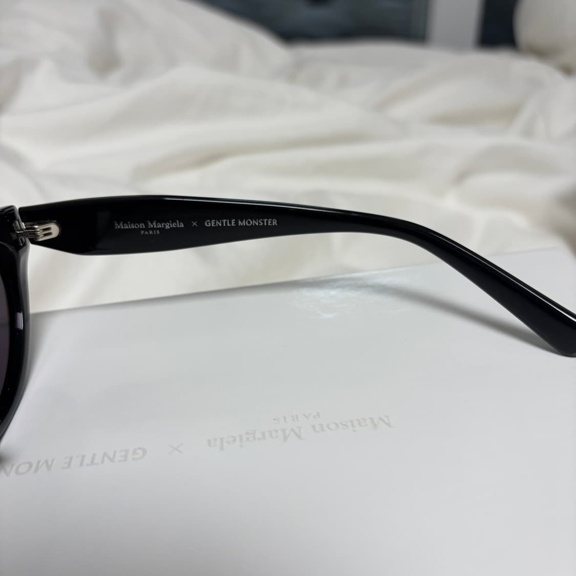 젠틀 몬스터 x 메종 마르지엘라 MM108 블랙 블랙 상품이미지9
