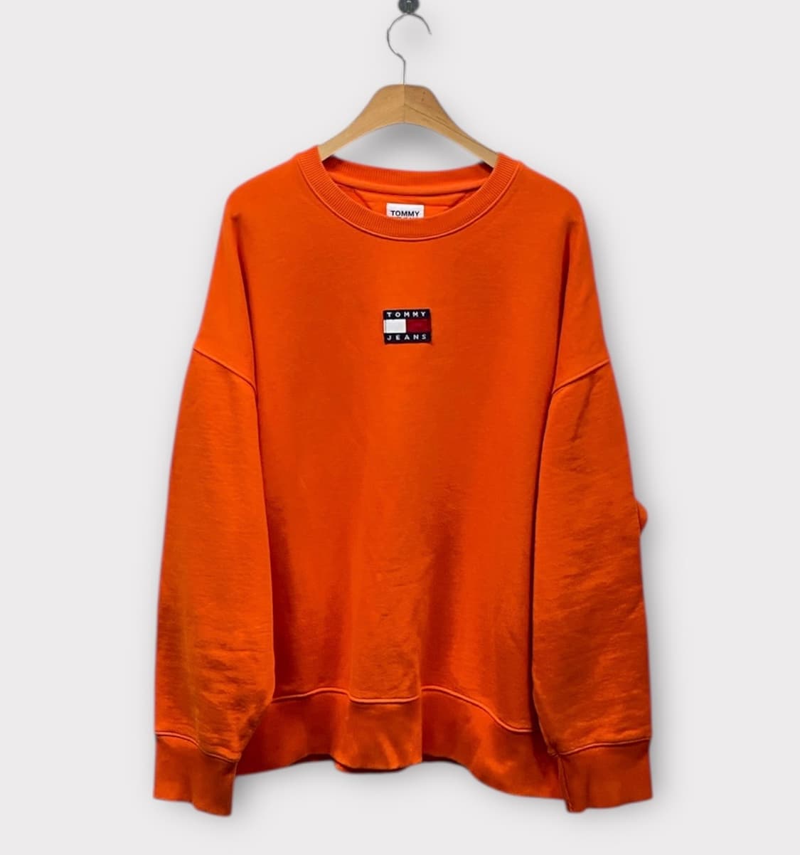 타미 뱃지 스웨트 오렌지색 맨투맨 XL 상품이미지1
