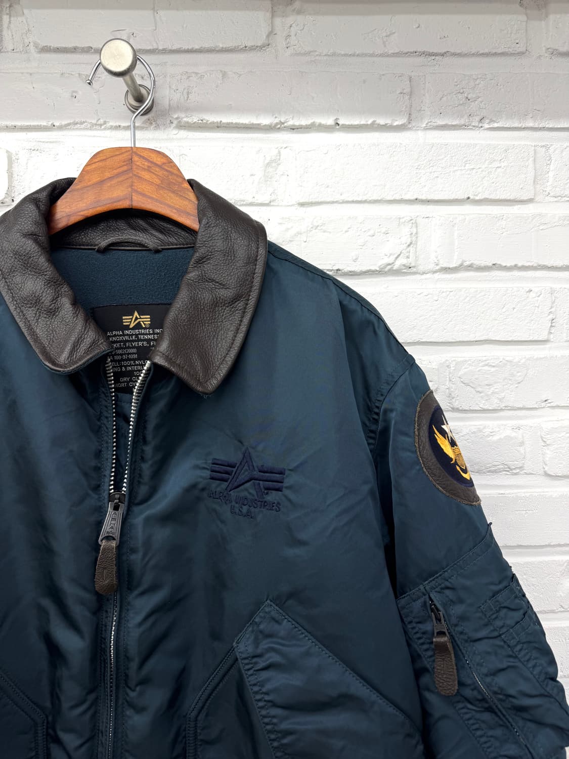 알파인더스트리 ma-1 레더카라 항공자켓 상품이미지4