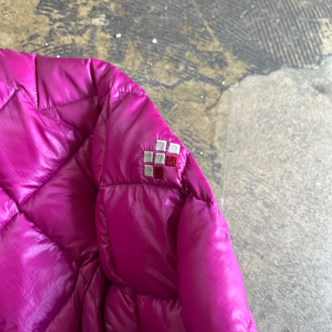 몽벨 퀼팅 경량 패딩 상품이미지4