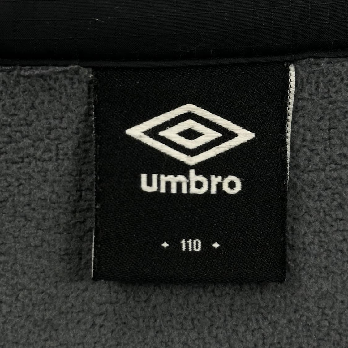 엄브로 다이아 로고 차콜 후리스 자켓 (XXL) 상품이미지6