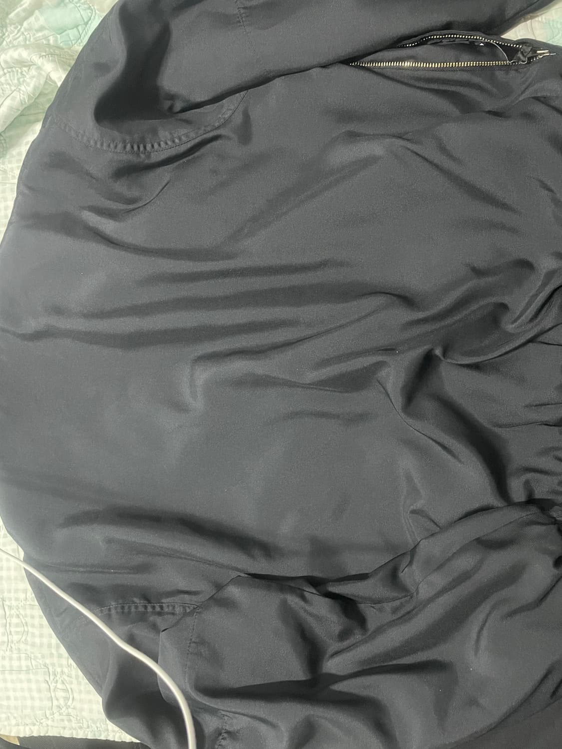 나이키 솔로스우시 사틴봄버 상품이미지4