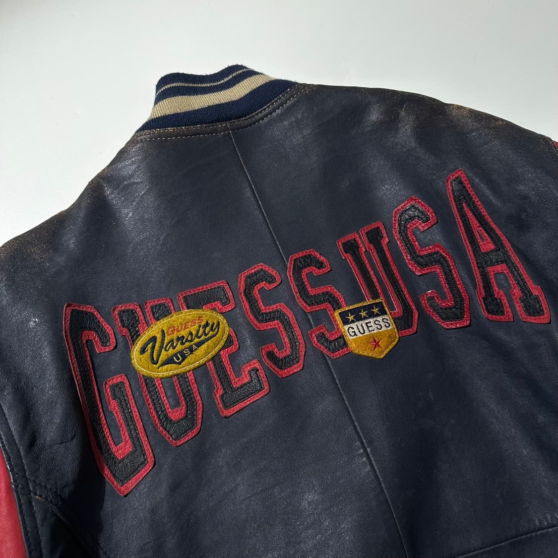 90‘s 게스 레더 바시티 자켓 상품이미지6
