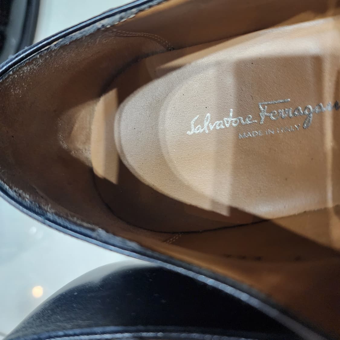 페레가모 남성 로퍼 블랙 7사이즈 상품이미지7