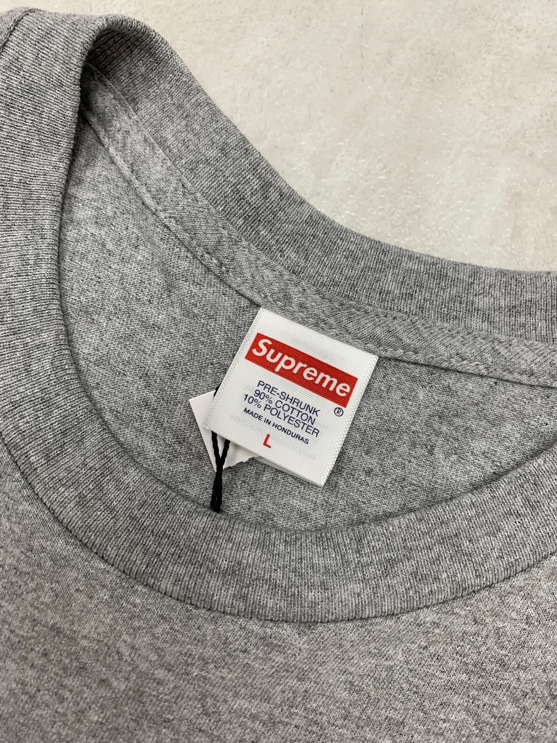 슈프림 Girl tee gray FW25 #585 상품이미지3