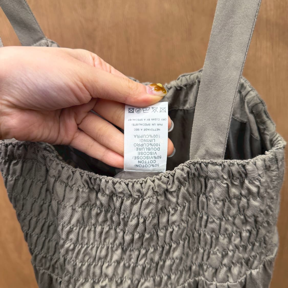 바네사 브루노 슬리브리스 미니 원피스 스모킹 셔링 밴딩 디테일 베이지 상품이미지7