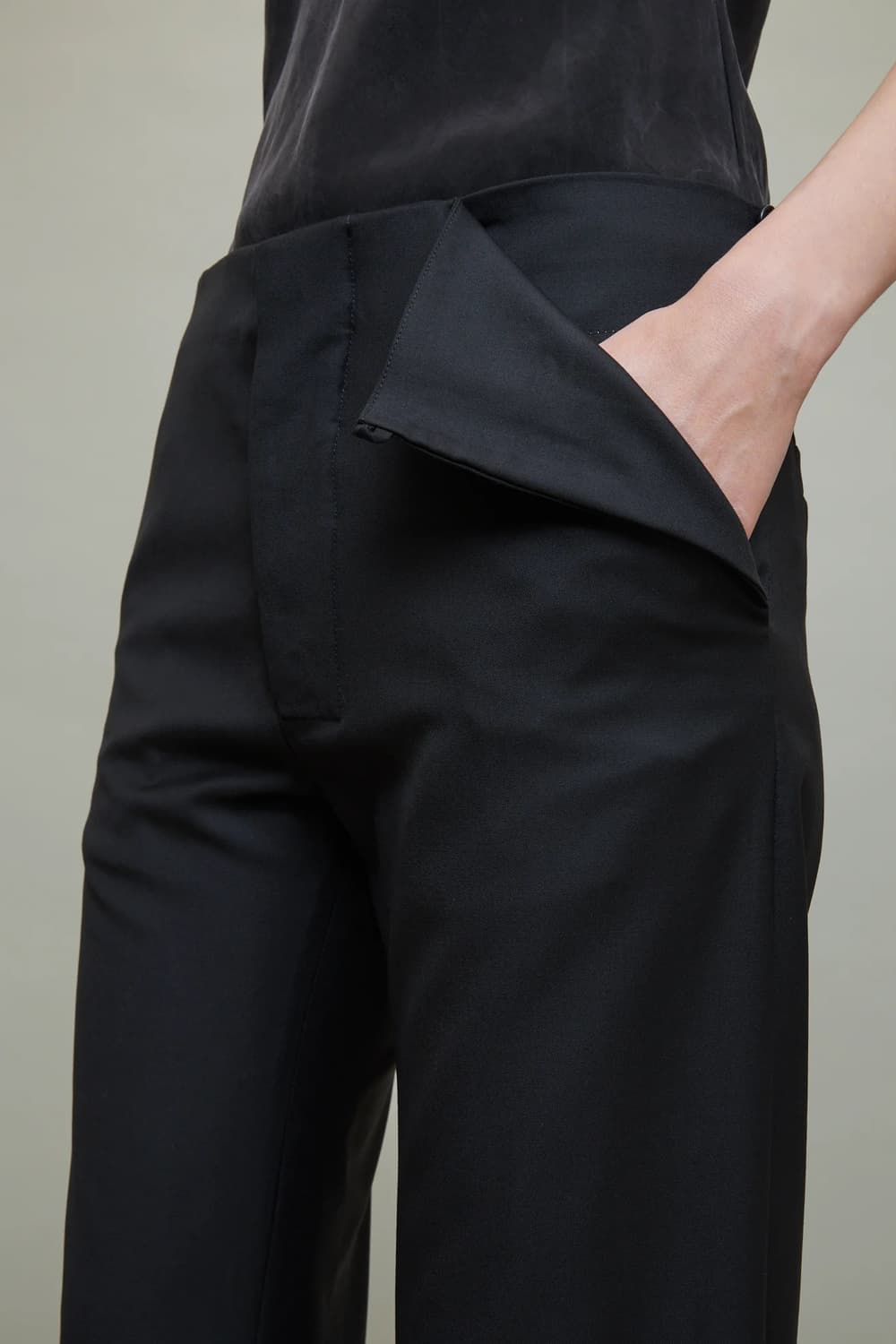가브리엘라 콜 가먼츠 no.205 트라우저 블랙 상품이미지2