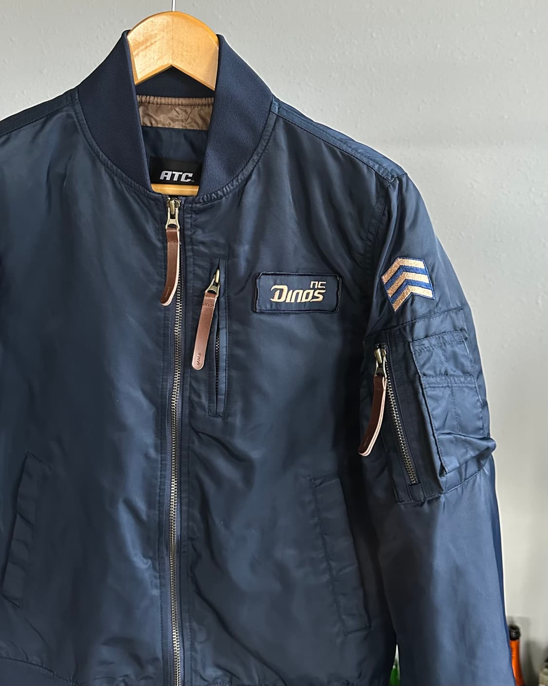 [S]NC다이노스 ATC MA-1 항공 점퍼 상품이미지3